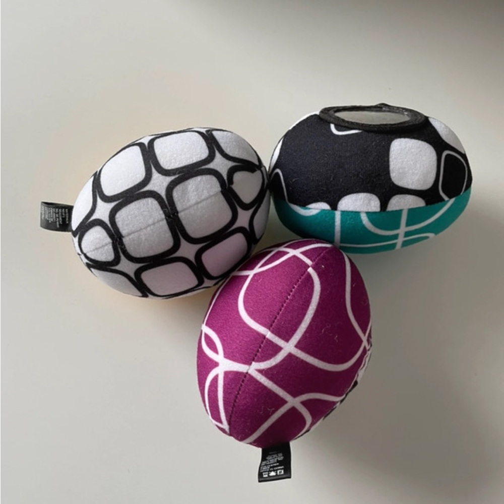 4moms Mommaroo balls 
Set of 3 baby rattles balls